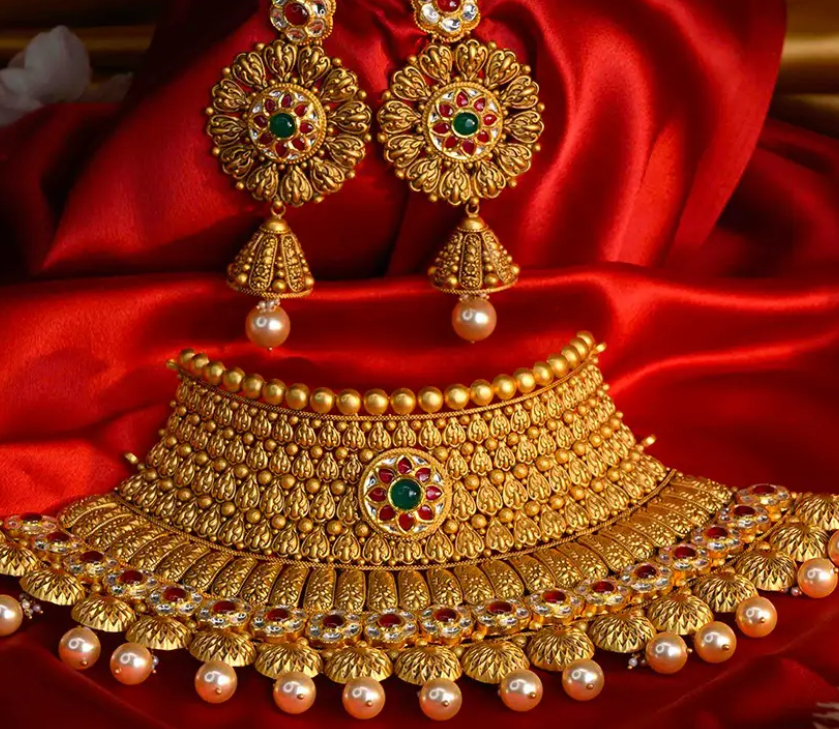 916 Gold Necklace